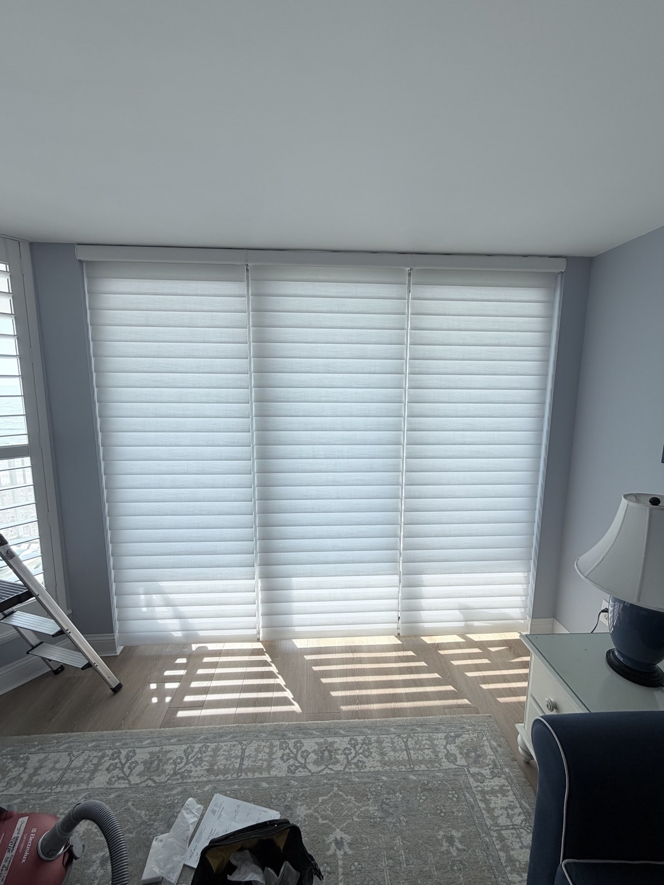 Hunter Douglas Silhouettes in Paradise Pointe